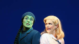 The Fred Show - You Can Try And Stay At Elphaba's Airbnb