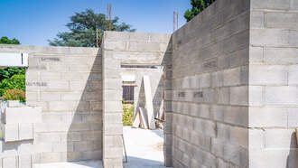 Palisades Neighborhood Rebuilds with Fireproof Materials 