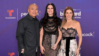 Laura Pausini recibe el premio Ícono Global en el Vaticano