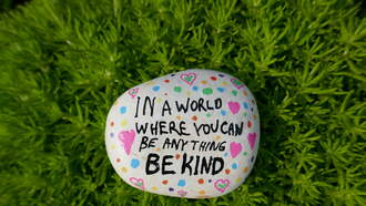 It's "World Kindness Day", Here Are 7 Easy Ways To Celebrate