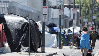 Judge May Hold LA in Contempt Over Homelessness Deal