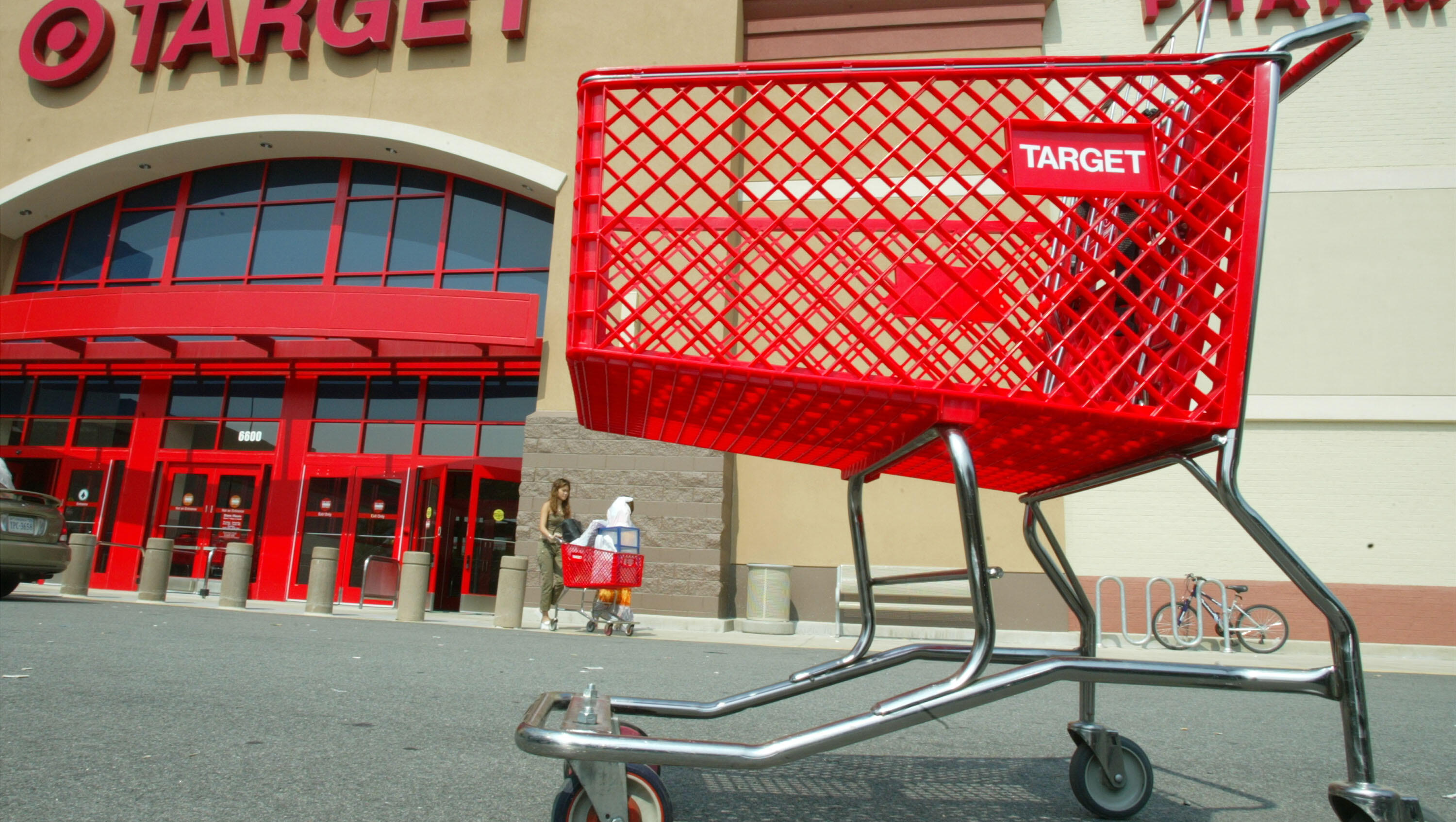 Target Introduces New 10-4 Customer Service Policy Amid Ongoing Boycotts