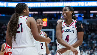 UConn Women run away from Ohio St 100-68 in Hartford