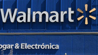 Food: Walmart is Now Selling its Own Version of the "Bearista" Cup