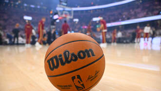 Cavaliers Blast Bucks