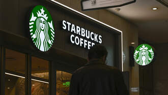 Starbucks Staff Join Red Cup Rebellion in Harrisonburg
