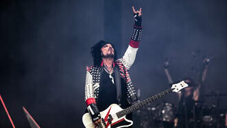 Doc Reno - Motley Crue Is Hitting The Road!