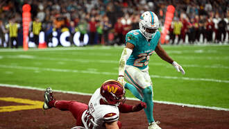 National Anthem Singer Sparks Debate Over Outfit at NFL Game