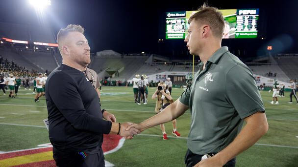 Bulls Defeat UAB For Eighth Win