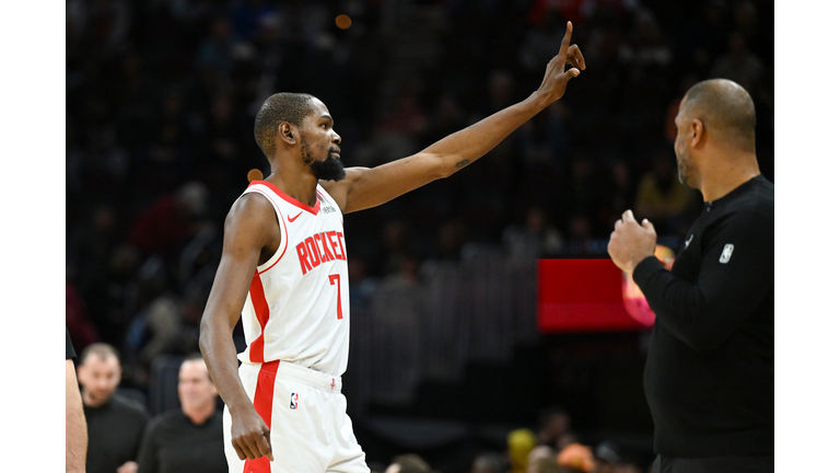 Houston Rockets v Cleveland Cavaliers