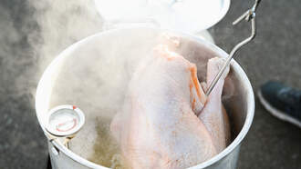 State CFO Holds Turkey Fry Demonstration 