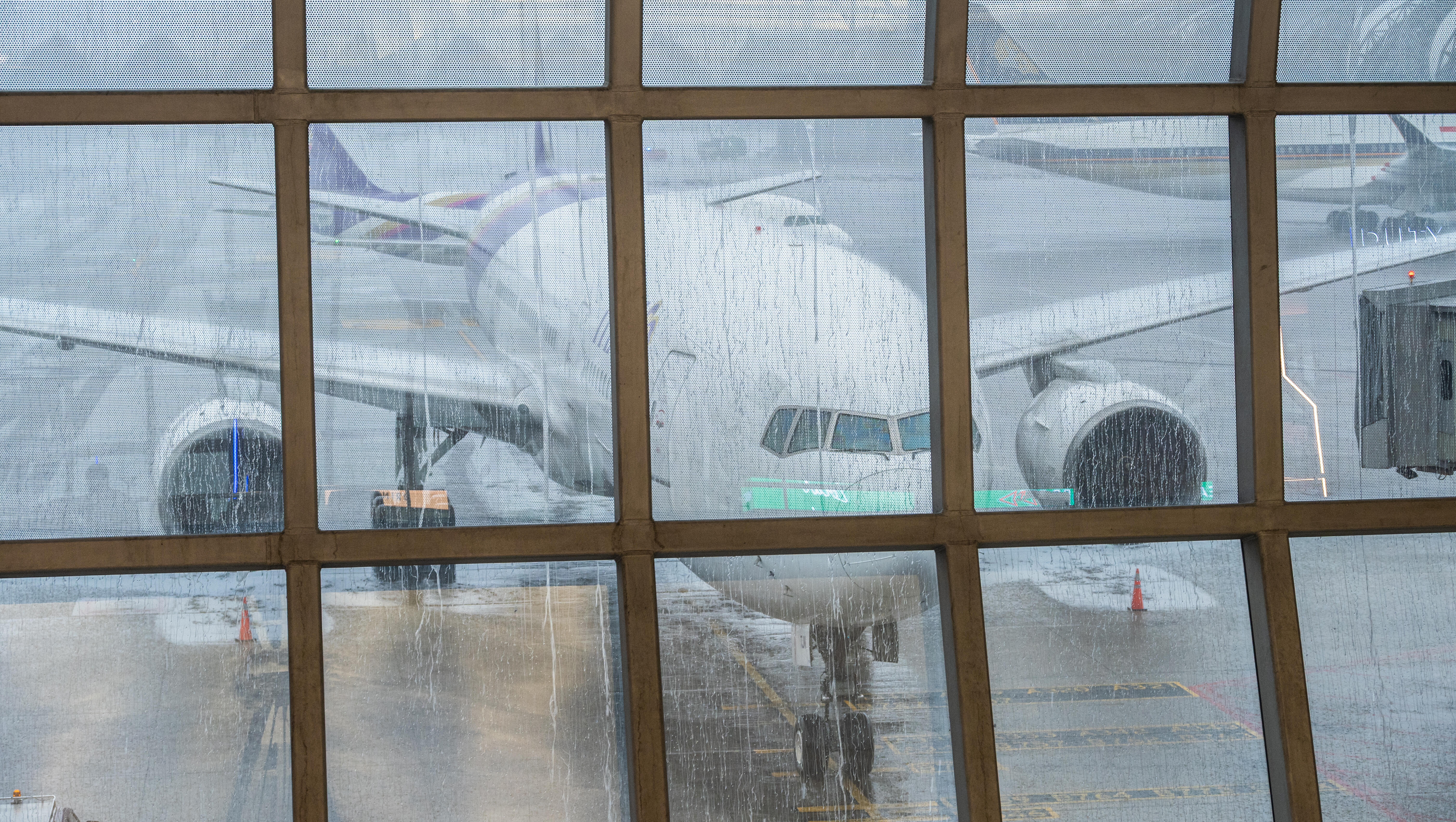 Severe Weather Threatens To Complicate Thanksgiving Travel Plans