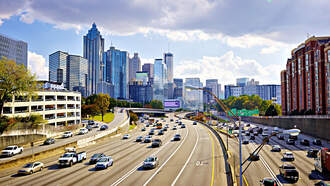 Doctor Saves Driver Having Medical Emergency On Busy Atlanta Road