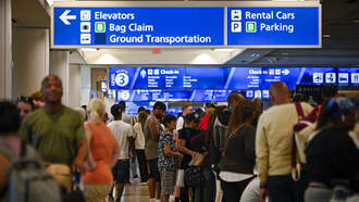 National News - Transportation Secretary Says Travelers Shouldn't Wear This When Flying