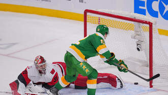 Sports - Wild vs. Blackhawks Prediction & Picks - Nov. 26