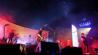 Kings Of Leon - Benchmark Intl Arena