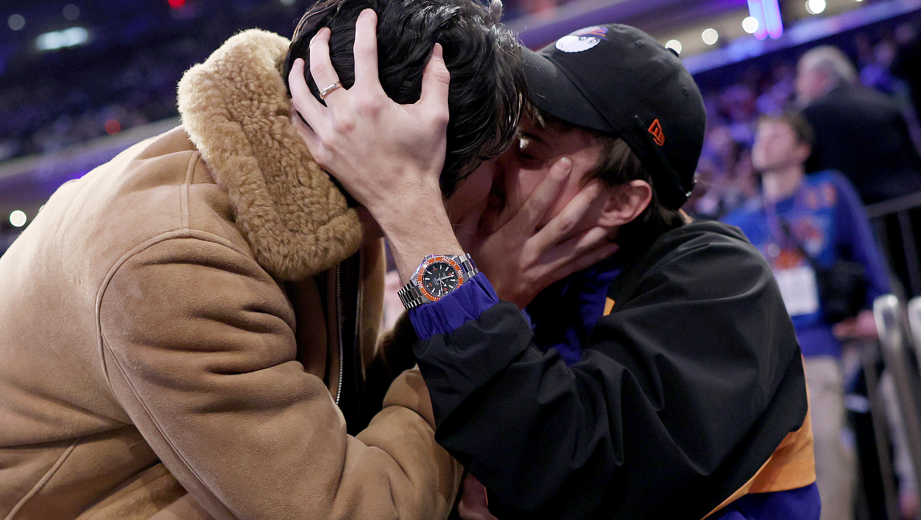 Chris Briney & Sean Kaufman Stun At The Knicks Game