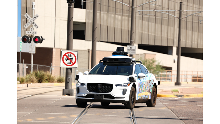 US-ECONOMY-AUTOMOBILE-ELECTRIC-WAYMO