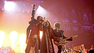 The Stansbury Show - Aerosmith And Yungblud Tease Collaboration With Country Star Lainey Wilson 