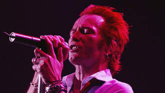 Shroom - Previously Unreleased Scott Weiland Song "If I Could Fly" [Listen]