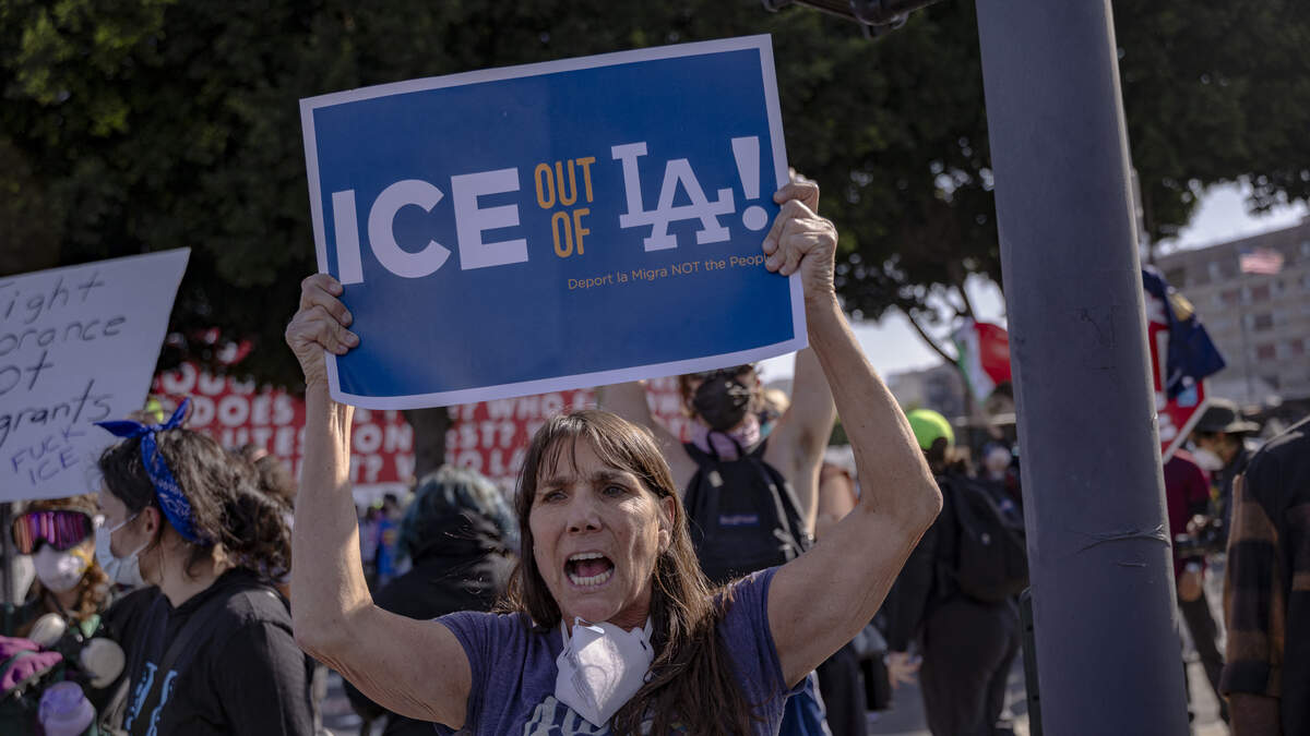 Poll Shows Californians have Doubt About Immigration Crackdown Policies
