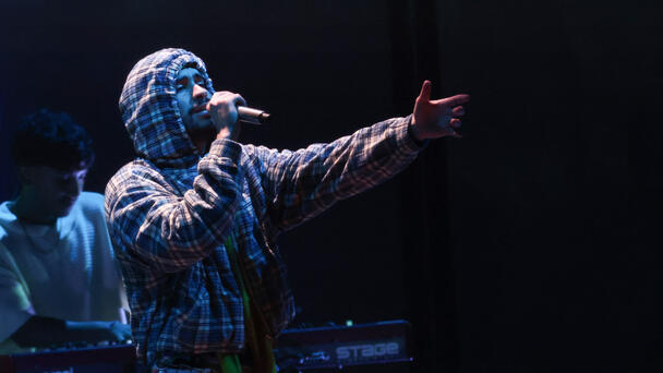 Los latinos que dominan las listas de fin de año