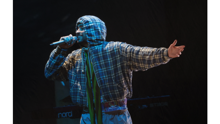 US-ENTERTAINMENT-LATIN GRAMMYS-SHOW-STAGE-MUSIC-AWARD-CELEBRITY