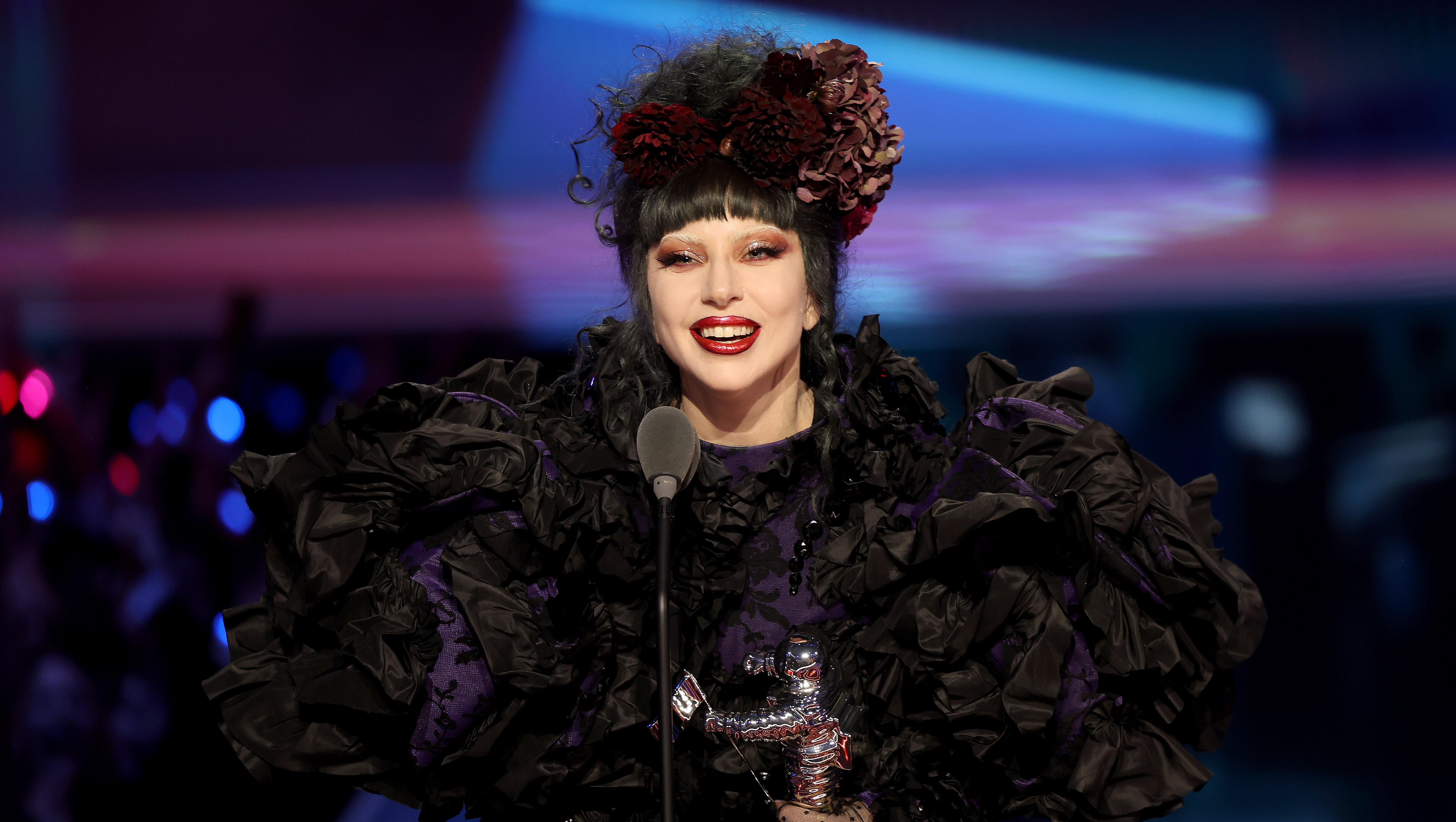 Lady Gaga Pauses Concert After Dancer Slides Off Stage 