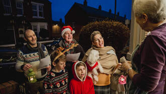 Five Ways Singing Christmas Carols Is Good for Your Health