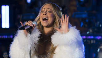 Crash & AJ - Which Christmas Song "Sings to the Spirit" of Your Zodiac Sign?