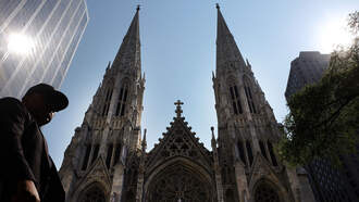 Chicago Bishop Introduced As New Archbishop Of New York