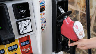 AAA Reports Gas Prices Drop in Central New York