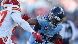 Chiefs Lose To Titans In Nashville