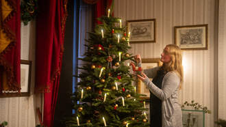 71% Will Stay Home for the Holidays