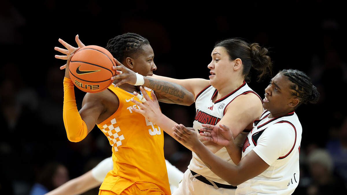 Tennessee vs. Florida Women's Basketball Predictions - Jan. 1