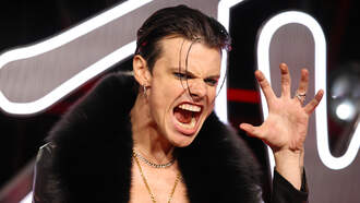 Nudge - Collaboration: Yungblud Smashes w/ The Pumpkins