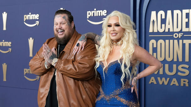 WATCH: Jelly Roll’s Cows Pull Off Hilarious Escape