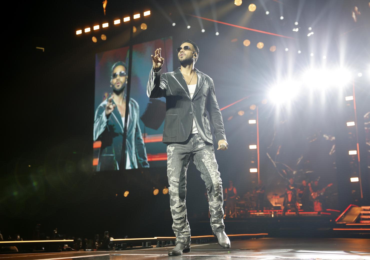 Romeo Santos: Formula Vol. 3 Tour - Nashville, TN