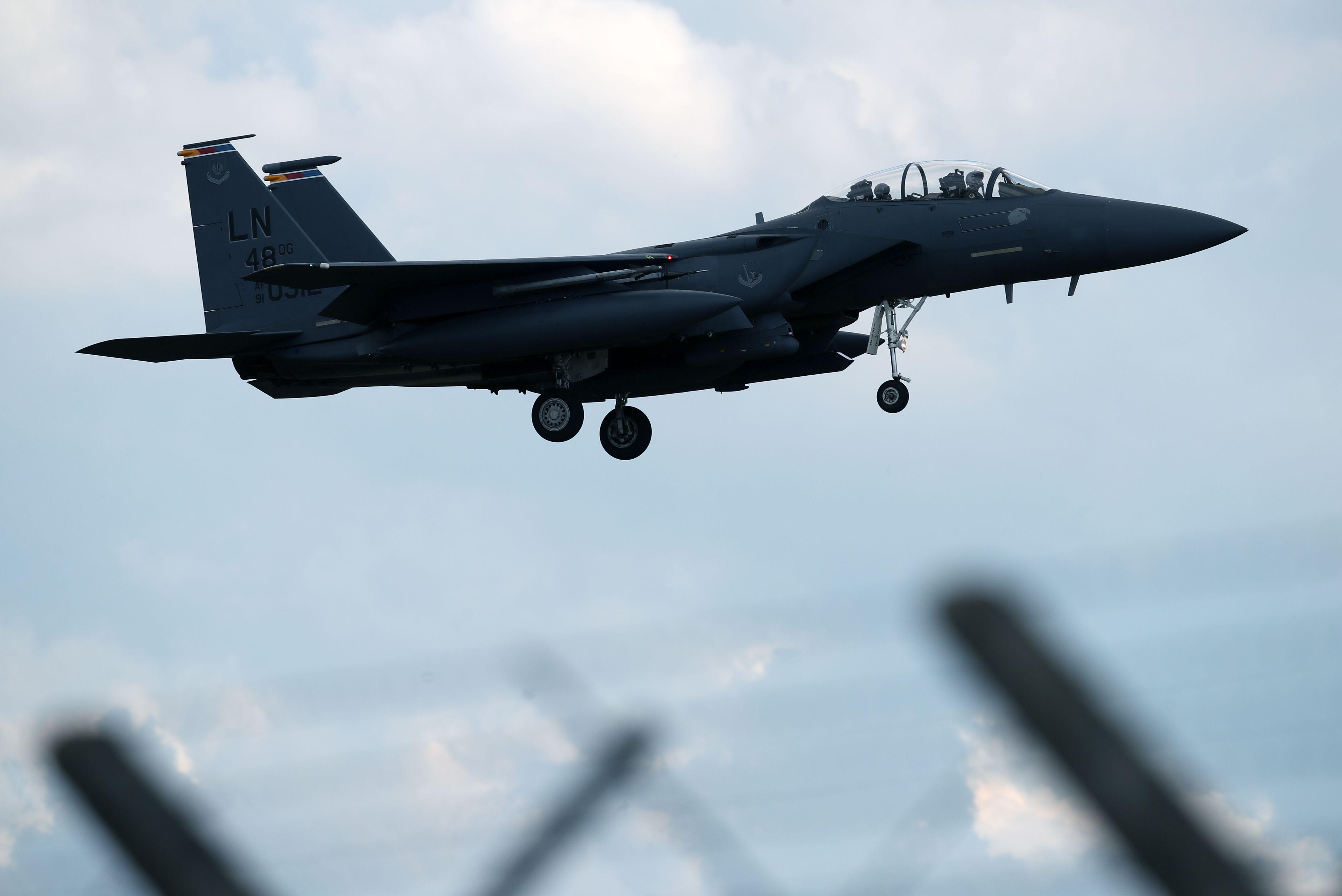 Search For 2nd Pilot Of US Fighter Jet Shot Down Over Iran Enters 2nd ...