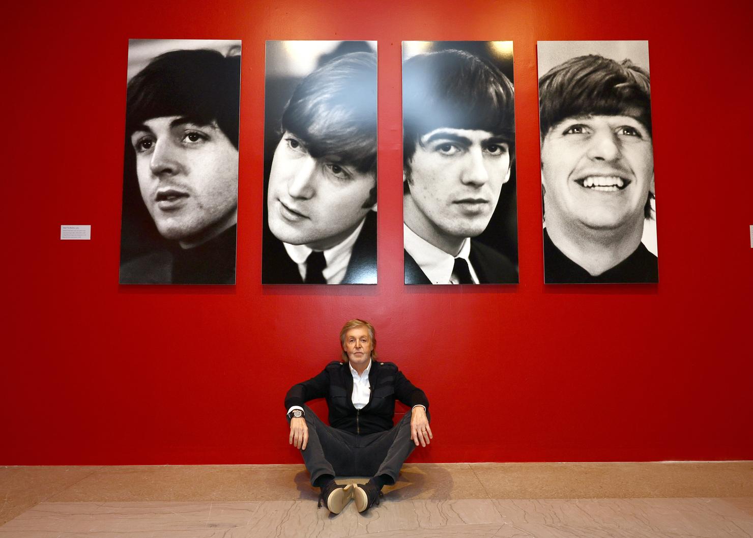 Sir Paul McCartney Visits Brooklyn Museum Exhibit, Paul McCartney Photographs 1963–64: Eyes of the Storm