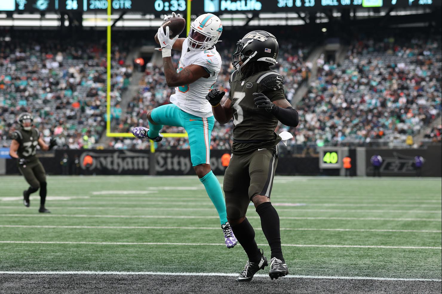 Miami Dolphins v New York Jets - NFL 2025