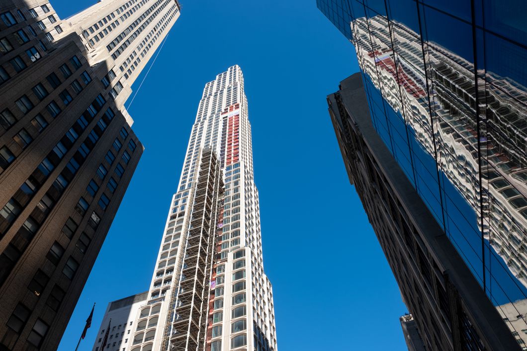 Crews Working To Shore Up Midtown High-Rise