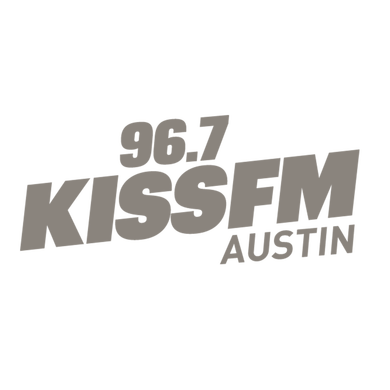 96.7 KISS FM logo