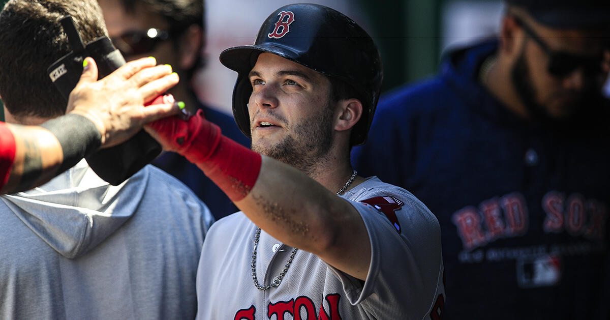 Andrew Benintendi: Stealing bases and fans' hearts