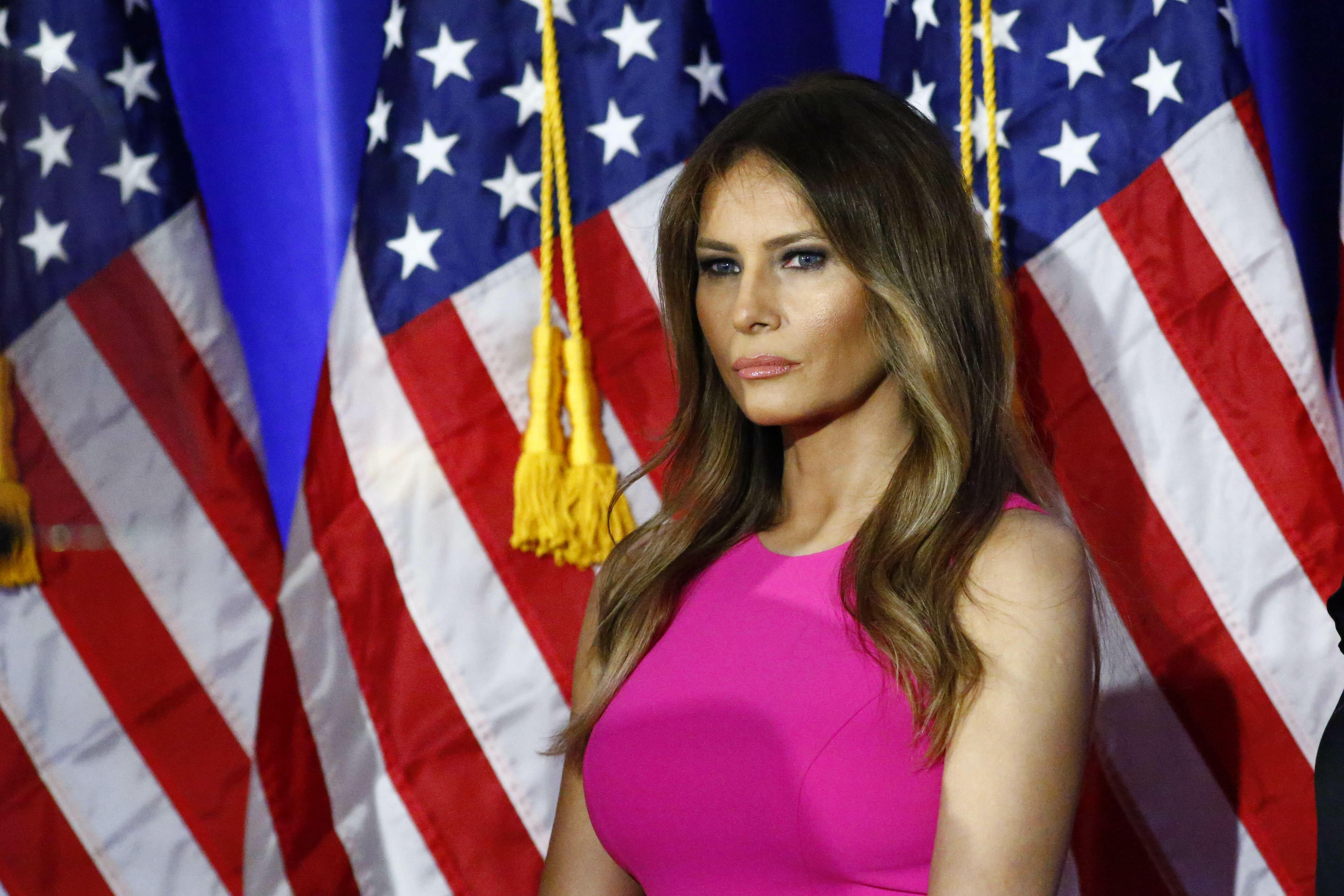 Ny Post Publishes More Nude Photos Of Melania Trump Iheart