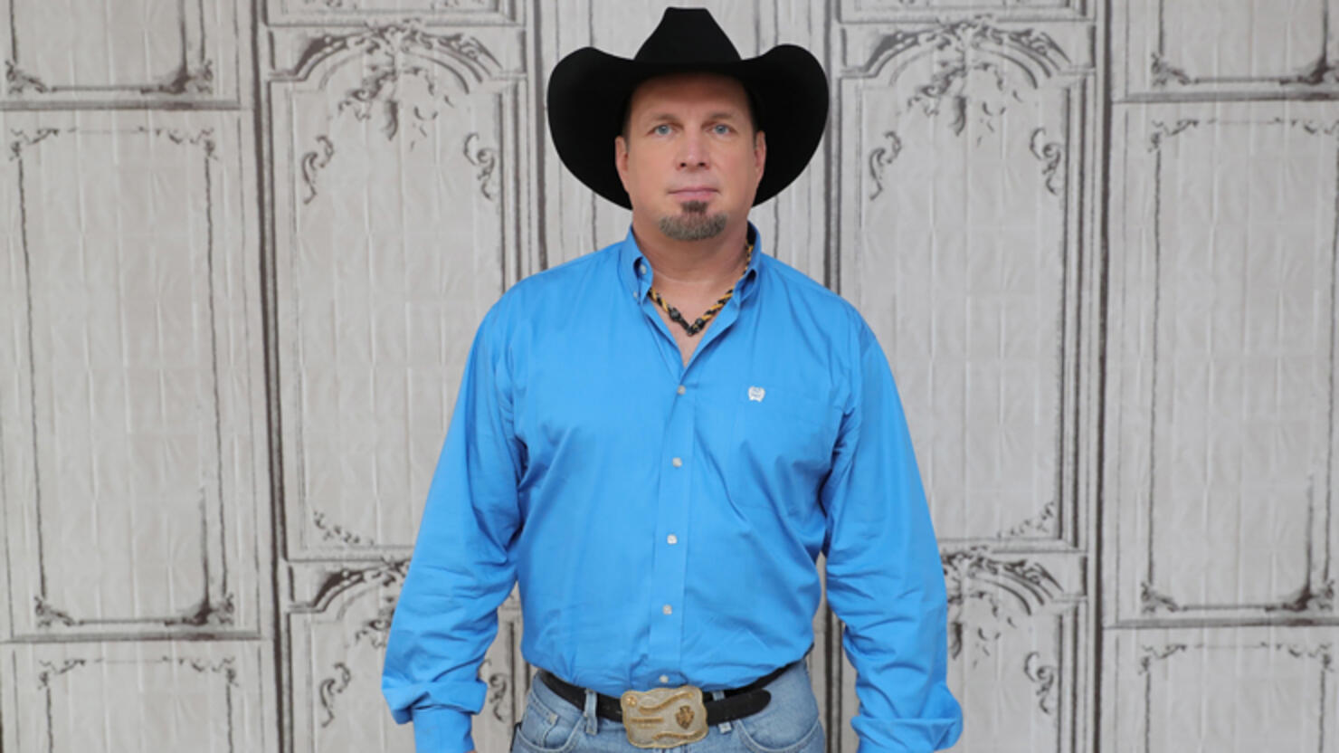 Garth Brooks Teammates Press Box » Kansas City, Missouri audio guide app »  VoiceMap