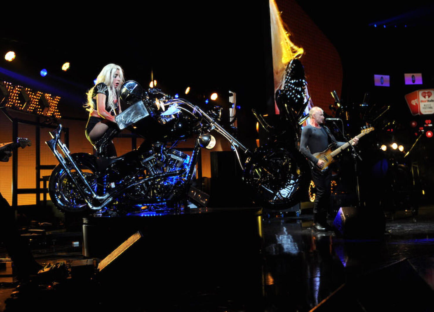 Lady Gaga, Sting