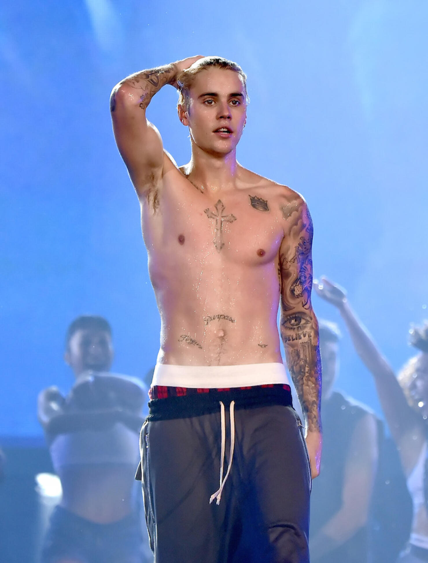 Justin Bieber Got A New Tattoo Right Above His Abs (PHOTO) | iHeart