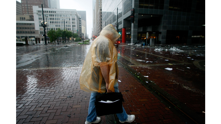 Hurricane Ike Makes Landfall On Texas Coast