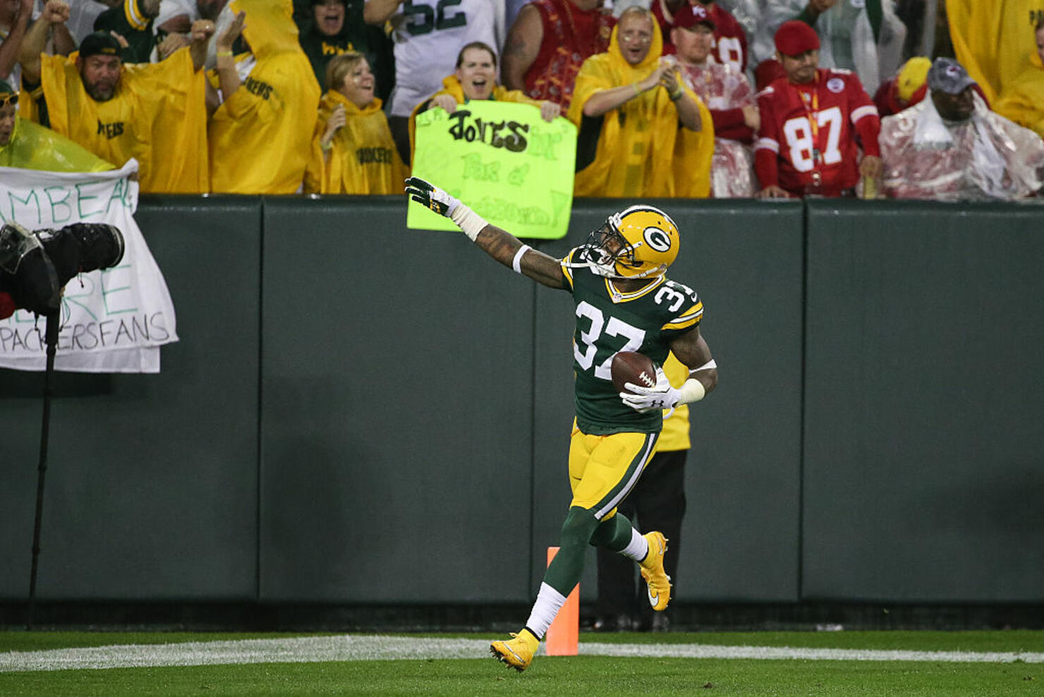 Kansas City Chiefs v Green Bay Packers